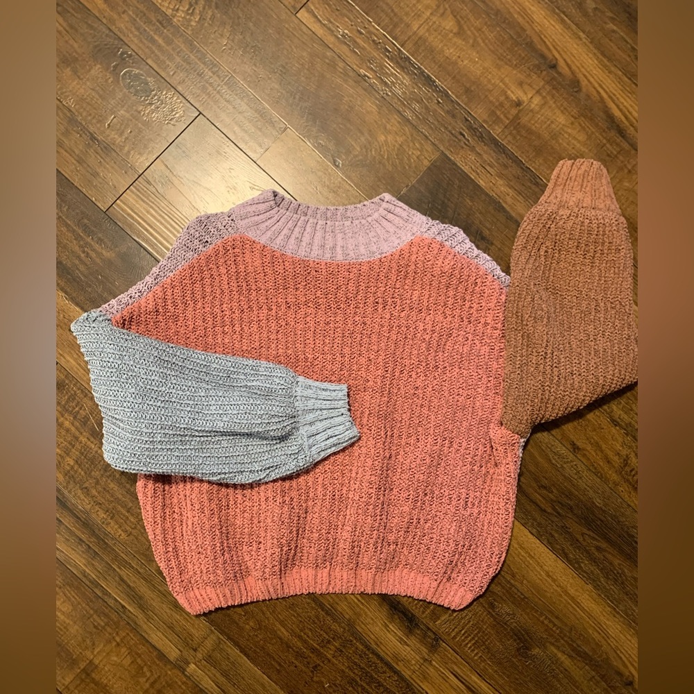 Knit multi colored crop Sweater